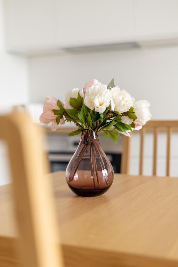 Wola Chic Blue Apartment Βαρσοβία Εξωτερικό φωτογραφία
